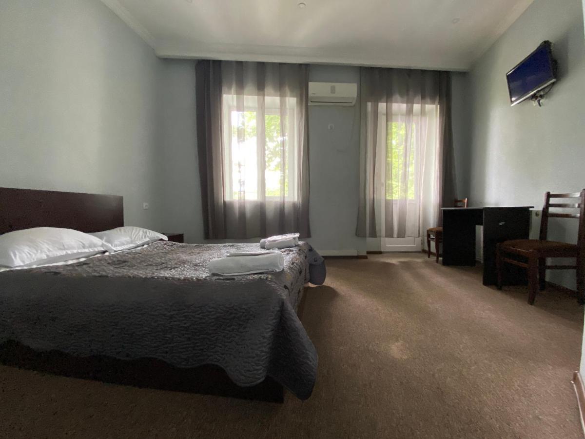 Hotel Shalimar Tiflis Dış mekan fotoğraf